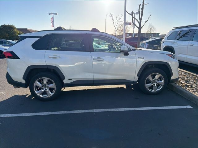 2021 Toyota RAV4 Hybrid XLE Premium