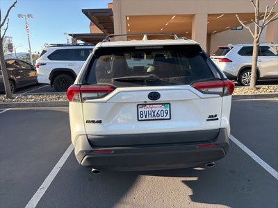 2021 Toyota RAV4 Hybrid XLE Premium