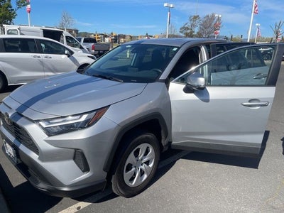 2024 Toyota RAV4 LE