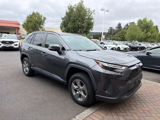 2023 Toyota RAV4 Hybrid XLE