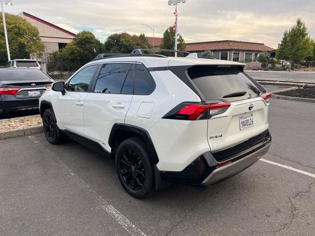2022 Toyota RAV4 Hybrid SE