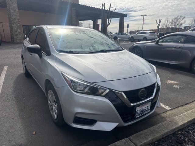 2021 Nissan Versa 1.6 S