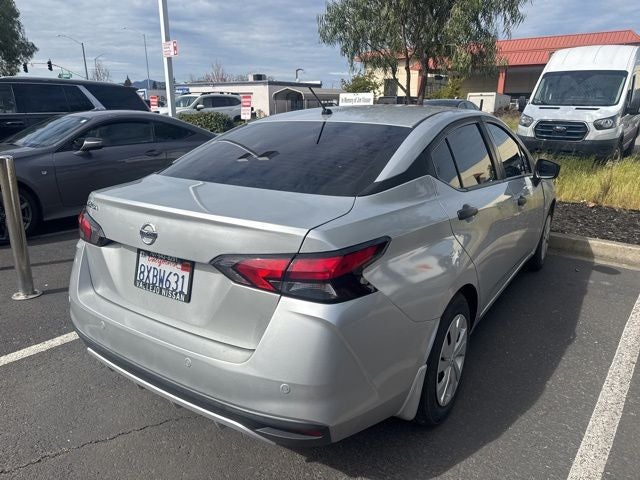 2021 Nissan Versa 1.6 S