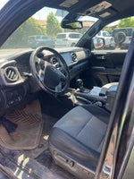 2022 Toyota Tacoma TRD Off-Road V6