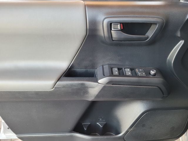 2018 Toyota Tacoma SR V6