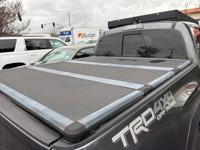 2022 Toyota Tacoma TRD Off-Road V6