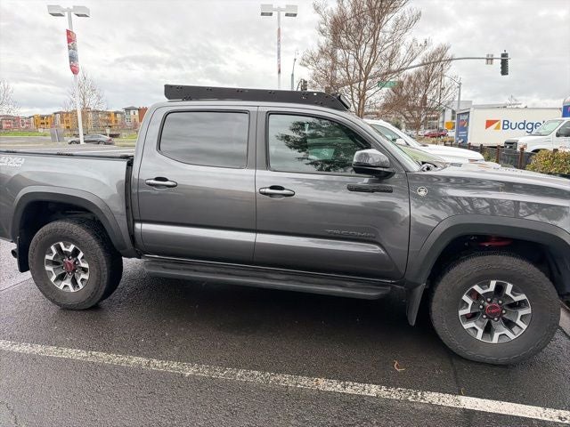 2022 Toyota Tacoma TRD Off-Road V6