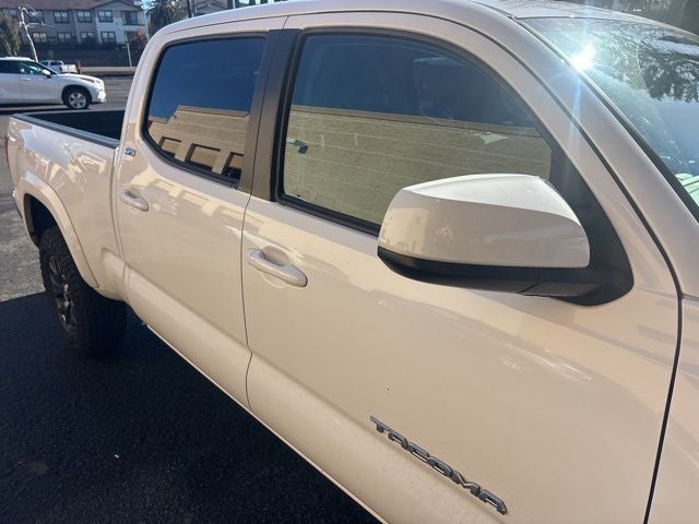 2022 Toyota Tacoma SR5 V6 Long Bed