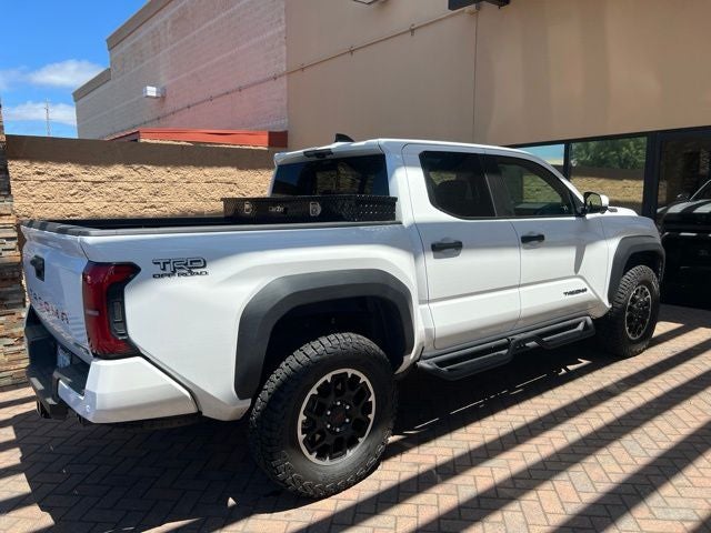 2025 Toyota Tacoma Hybrid TRD Off Road