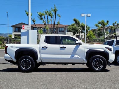 2025 Toyota Tacoma Hybrid TRD Off Road