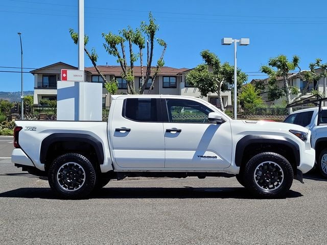 2025 Toyota Tacoma Hybrid TRD Off Road