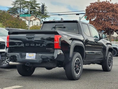2025 Toyota Tacoma Hybrid TRD Off Road