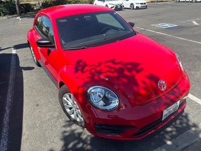 2018 Volkswagen Beetle 2.0T S