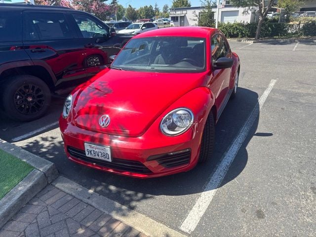 2018 Volkswagen Beetle 2.0T S