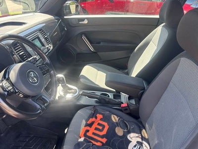 2018 Volkswagen Beetle 2.0T S