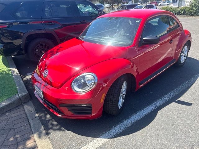2018 Volkswagen Beetle 2.0T S
