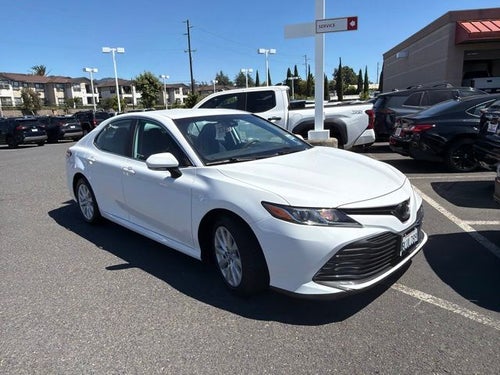 2019 Toyota Camry LE