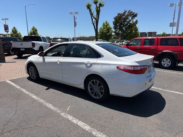 2017 Toyota Camry SE