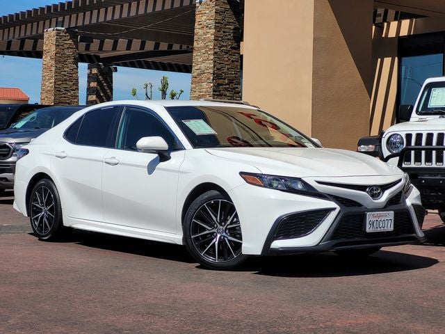 2024 Toyota Camry SE
