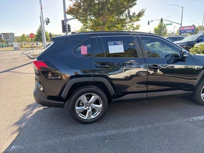 2021 Toyota RAV4 Hybrid XLE Premium