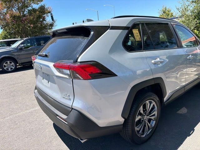 2022 Toyota RAV4 Hybrid XLE Premium