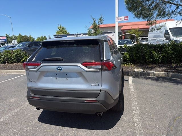 2022 Toyota RAV4 Hybrid LE