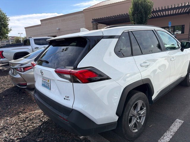 2025 Toyota RAV4 Hybrid LE