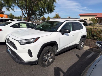 2025 Toyota RAV4 Hybrid LE