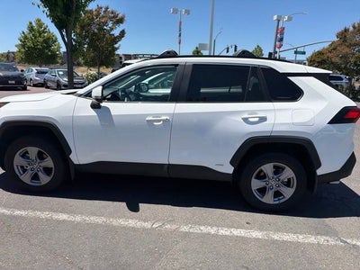 2025 Toyota RAV4 Hybrid XLE