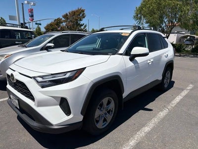 2025 Toyota RAV4 Hybrid XLE