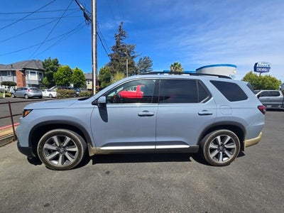 2025 Honda Pilot Touring