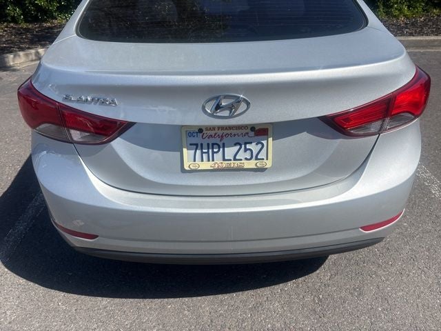 2015 Hyundai Elantra SE