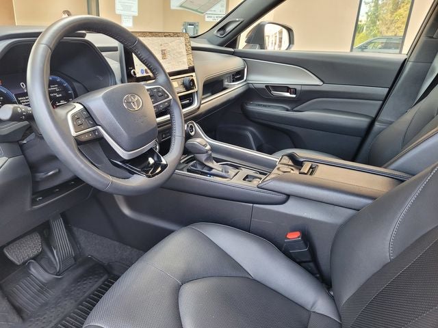 2026 Toyota Grand Highlander Hybrid Nightshade Edition