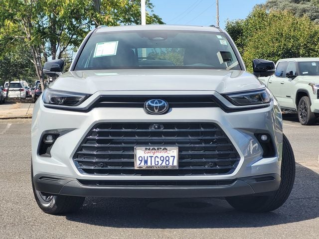 2026 Toyota Grand Highlander Hybrid Nightshade Edition