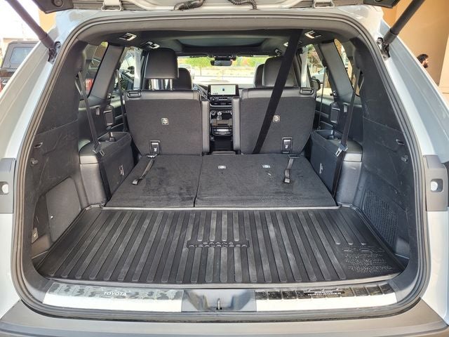 2026 Toyota Grand Highlander Hybrid Nightshade Edition