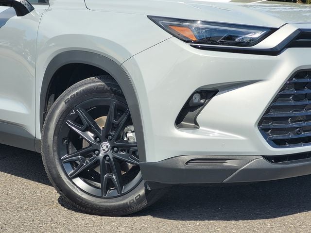 2026 Toyota Grand Highlander Hybrid Nightshade Edition