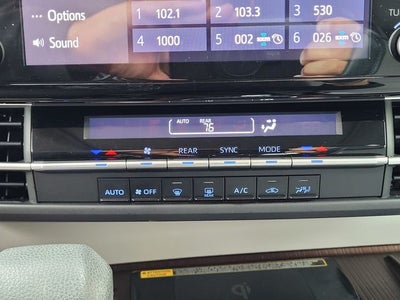 2021 Toyota Sienna LE 8 Passenger