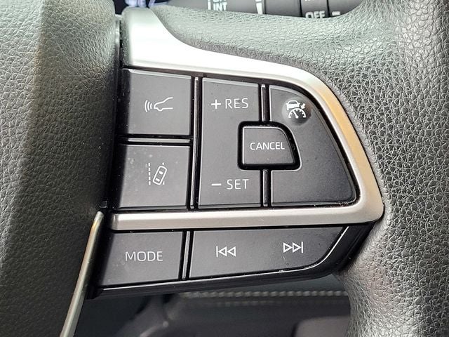 2021 Toyota Sienna LE 8 Passenger