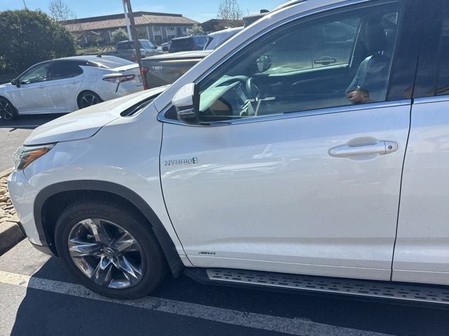 2019 Toyota Highlander Hybrid Hybrid Limited Platinum