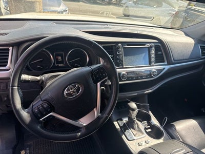 2019 Toyota Highlander Hybrid Hybrid Limited Platinum