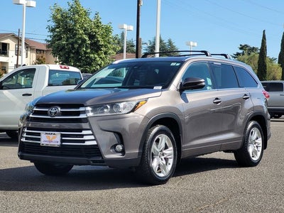 2017 Toyota Highlander Limited