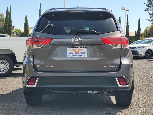 2017 Toyota Highlander Limited