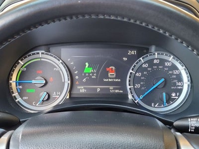 2022 Toyota Highlander Hybrid Platinum