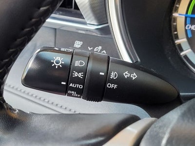 2022 Toyota Highlander Hybrid Platinum