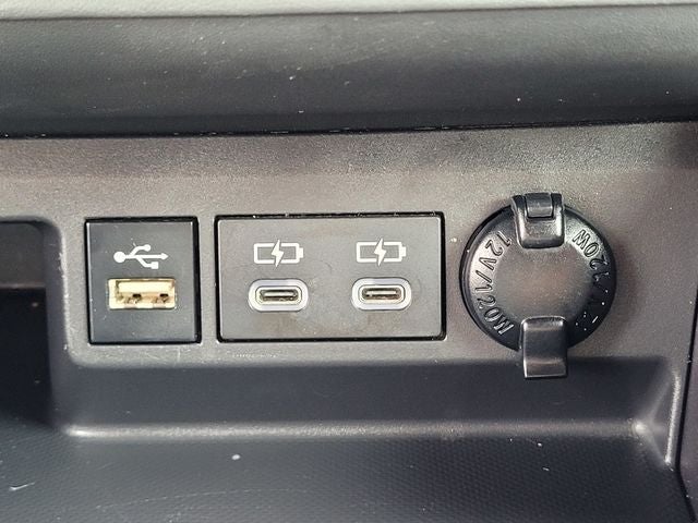 2024 Toyota Highlander Hybrid LE Nightshade