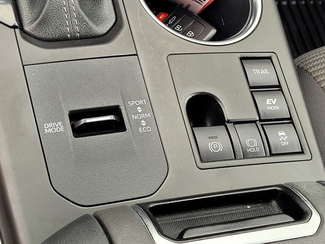 2024 Toyota Highlander Hybrid LE Nightshade