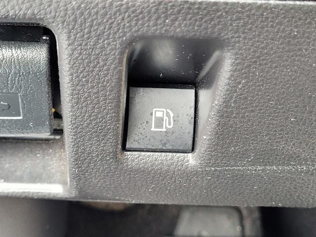 2024 Toyota Highlander Hybrid LE Nightshade