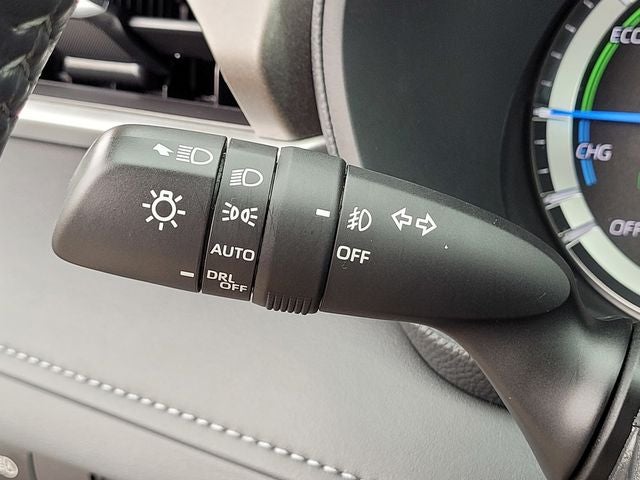 2024 Toyota Highlander Hybrid LE Nightshade