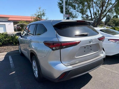 2024 Toyota Highlander LE