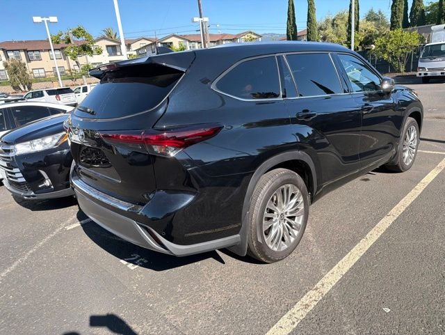 2024 Toyota Highlander Platinum